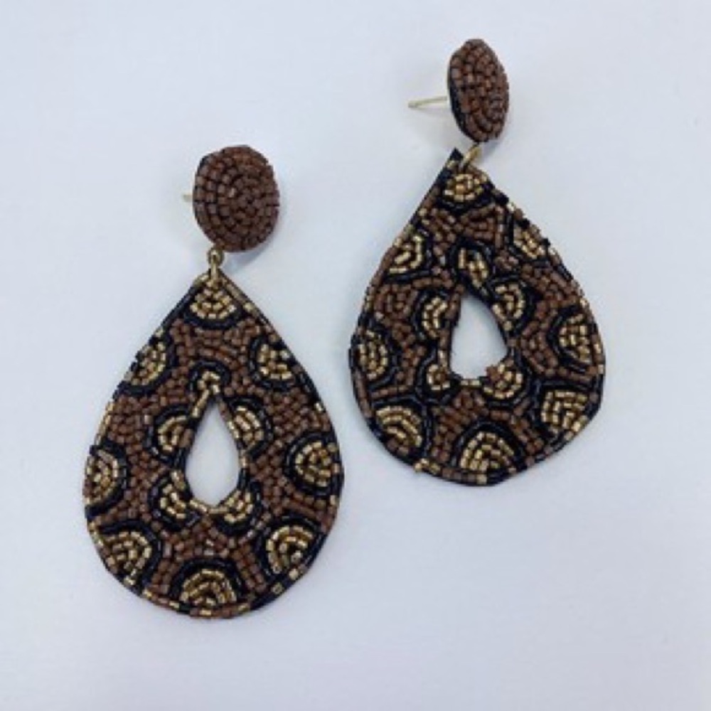 Leopard drop earrings